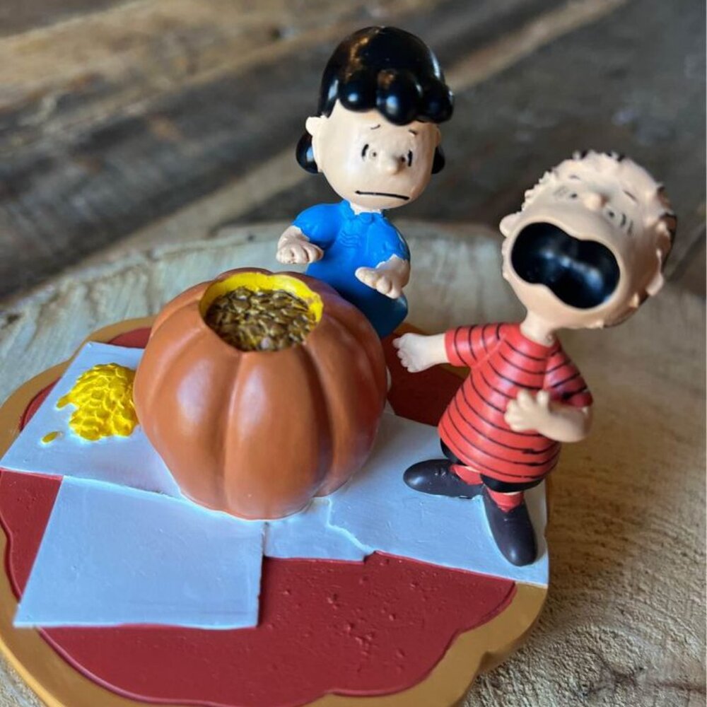 Halloween Hawthorne Village Peanuts By Bradford Exchange Set Of 9 characters - Picture 8 of 10